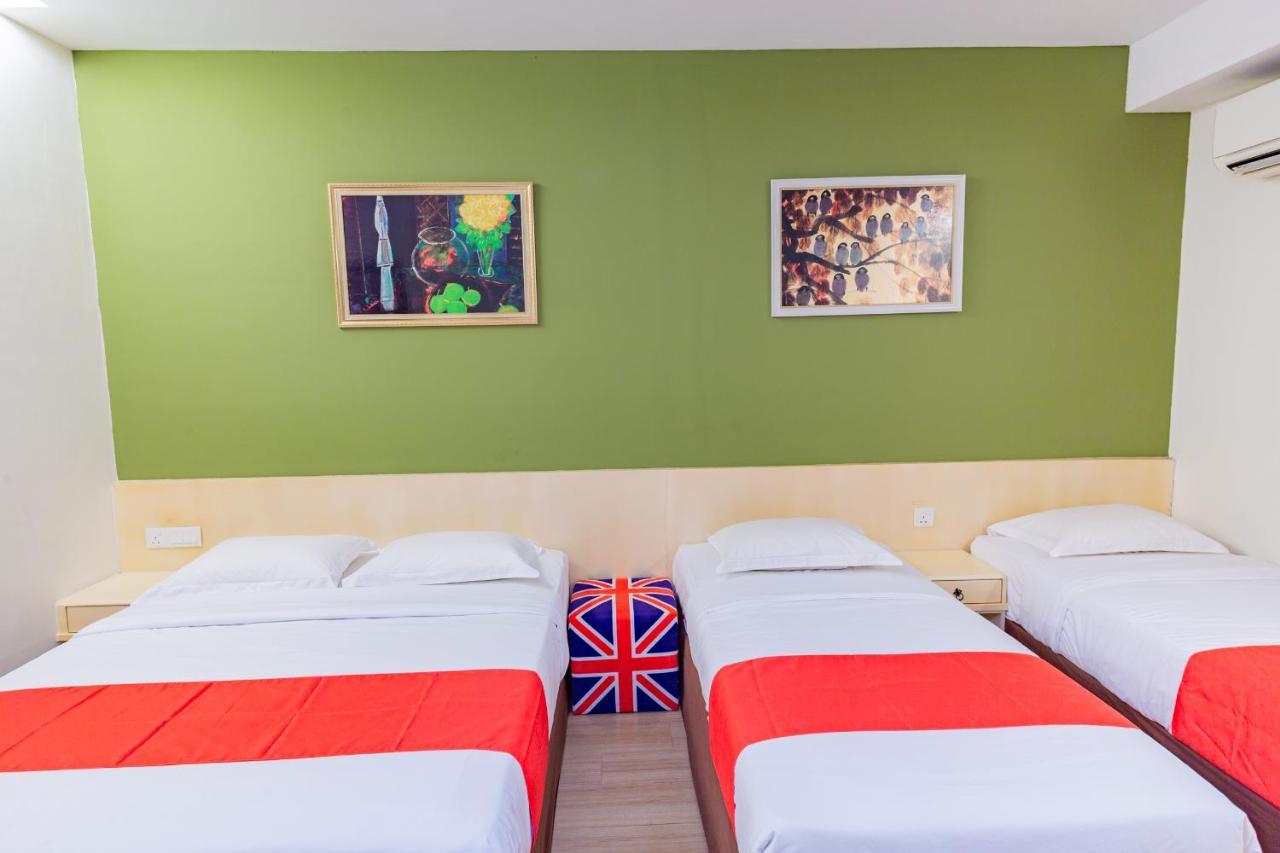 Hotel 101 Permas Jaya Johor Bahru Exterior photo